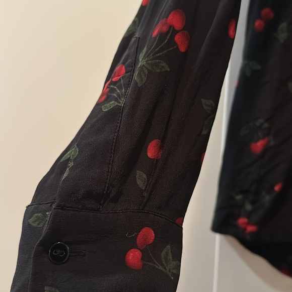 fcc1622 bla01 the kooples cherry top womens size 2 (small) - Picture 3 of 4